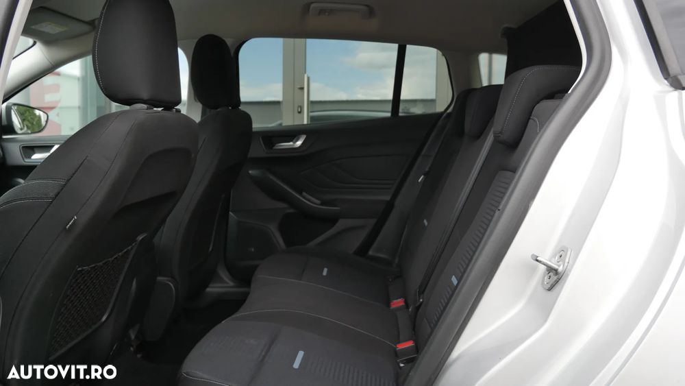 Ford Focus 1.5 EcoBlue Start-Stopp-System Aut. ACTIVE DESIGN - 15