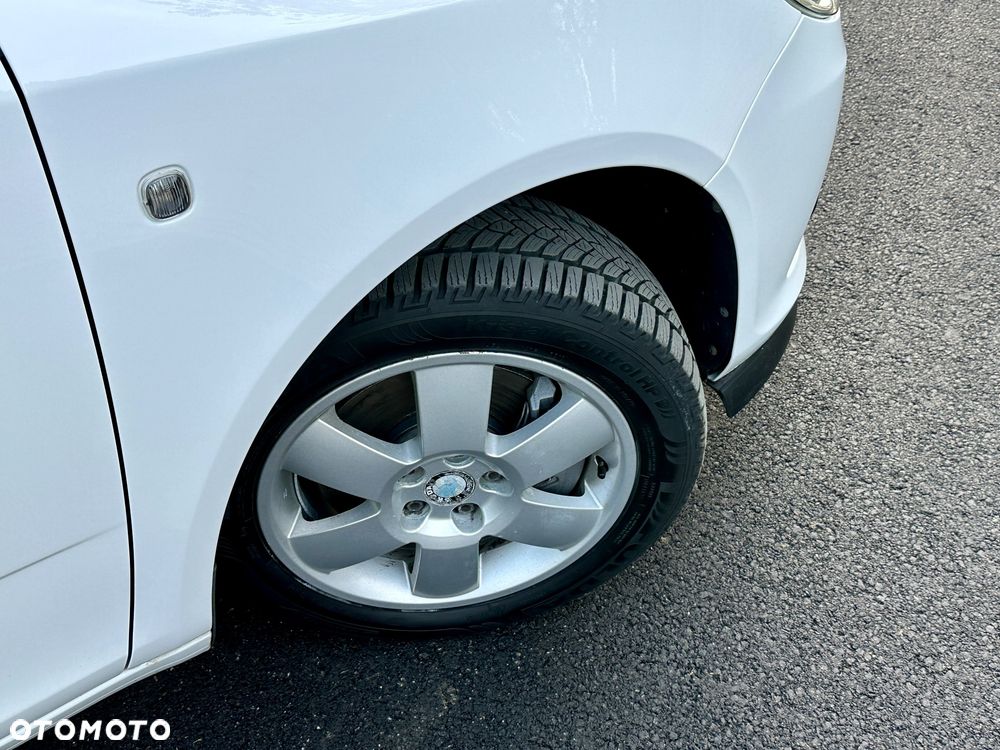 Skoda Fabia - 16