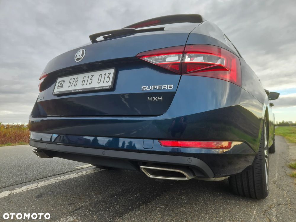 Skoda Superb 2.0 TSI 4x4 L&K DSG - 19