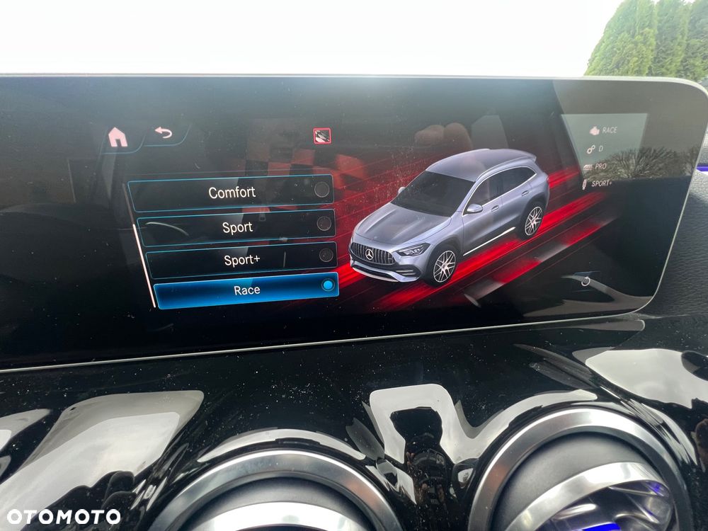 Mercedes-Benz GLA AMG 45 S 4-Matic+ - 23
