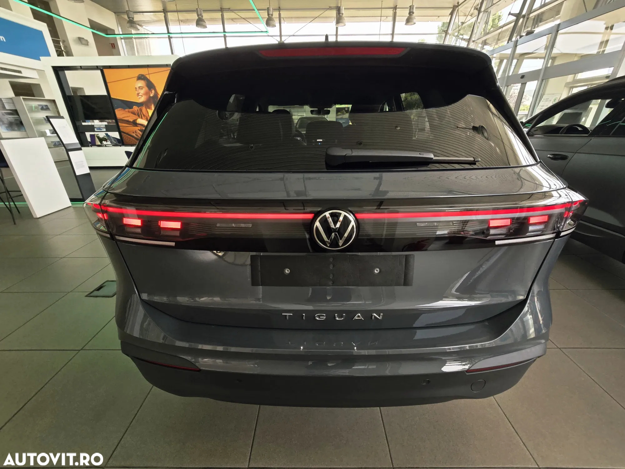 Volkswagen Tiguan 2.0 TDI DSG Life - 7