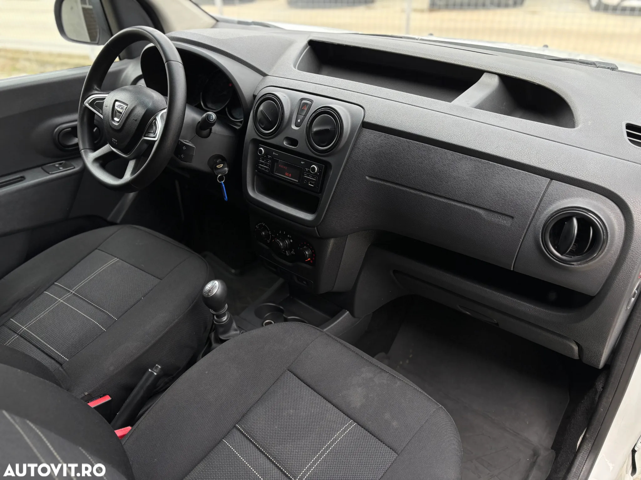 Dacia Dokker 1.5 Blue dCi Laureate - 5