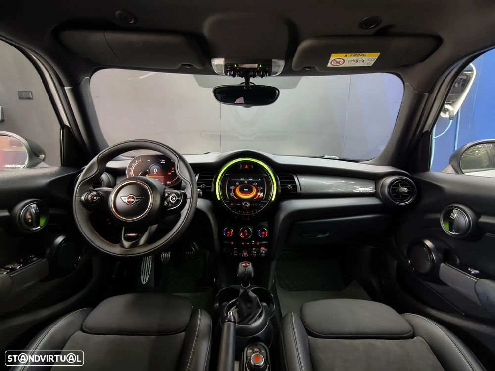 MINI 5 Portas Cooper D - 26