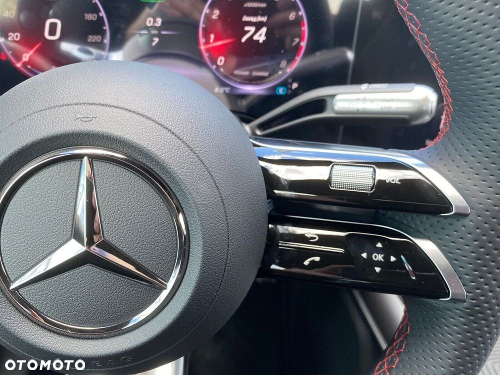 Mercedes-Benz CLA - 16