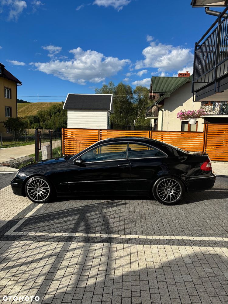 Mercedes-Benz CLK 270 CDI Avantgarde - 6