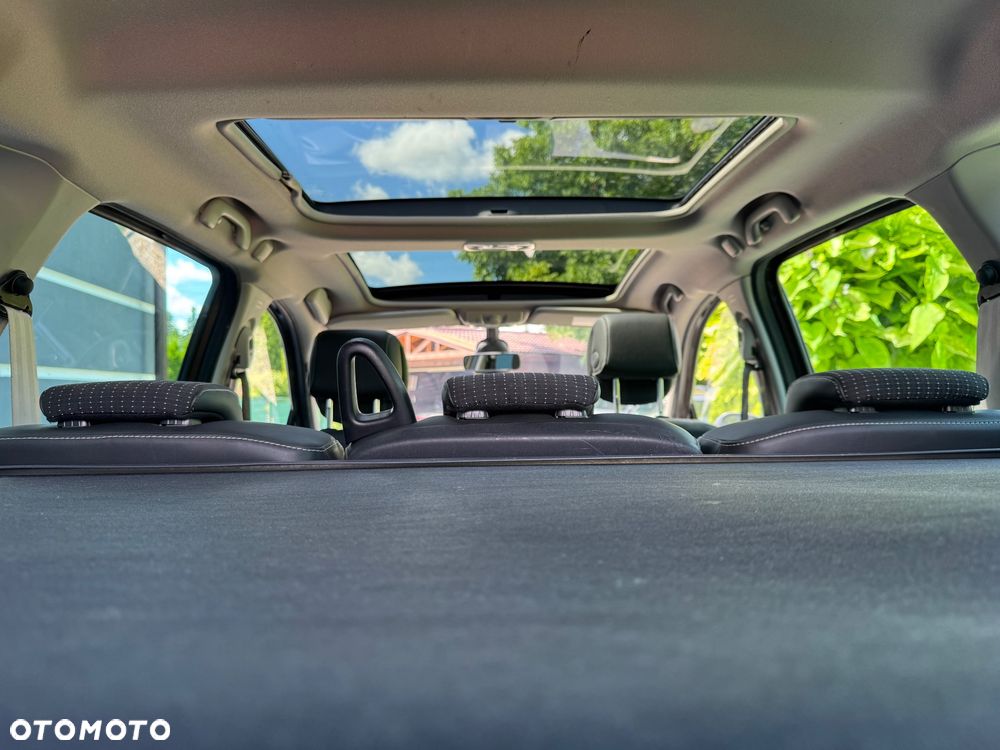 Renault Grand Scenic Gr 2.0 16V Bose Edition CVT - 8