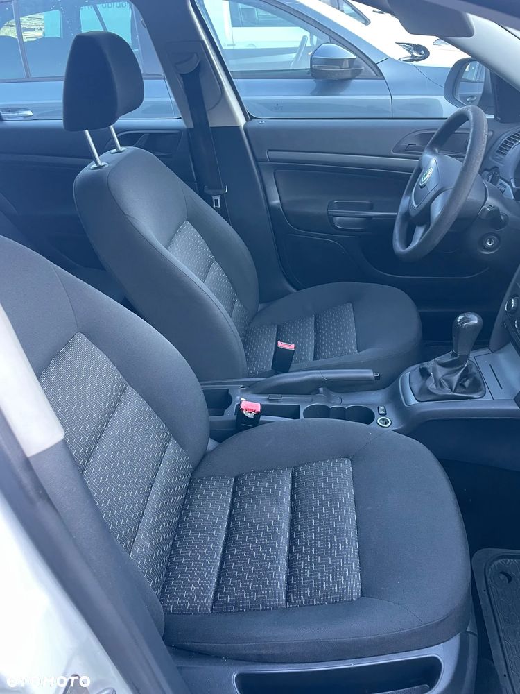 Skoda Octavia 1.6 TDI Elegance - 5