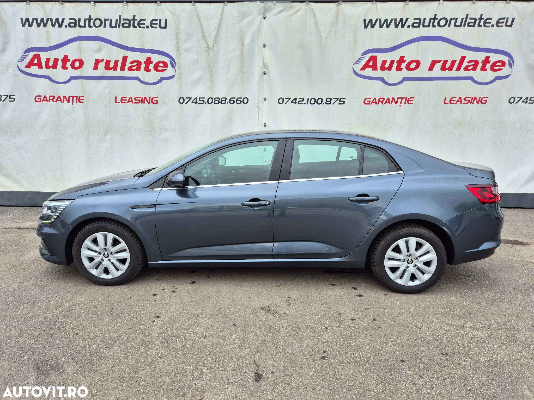 Renault Megane TCe 140 EDC GPF Zen - 2