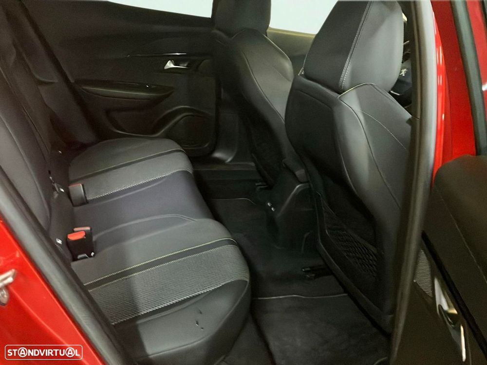 Peugeot 2008 1.2 PureTech GT Line - 19