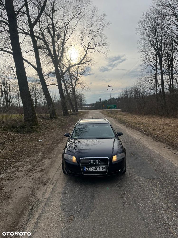 Audi A4 Avant - 1
