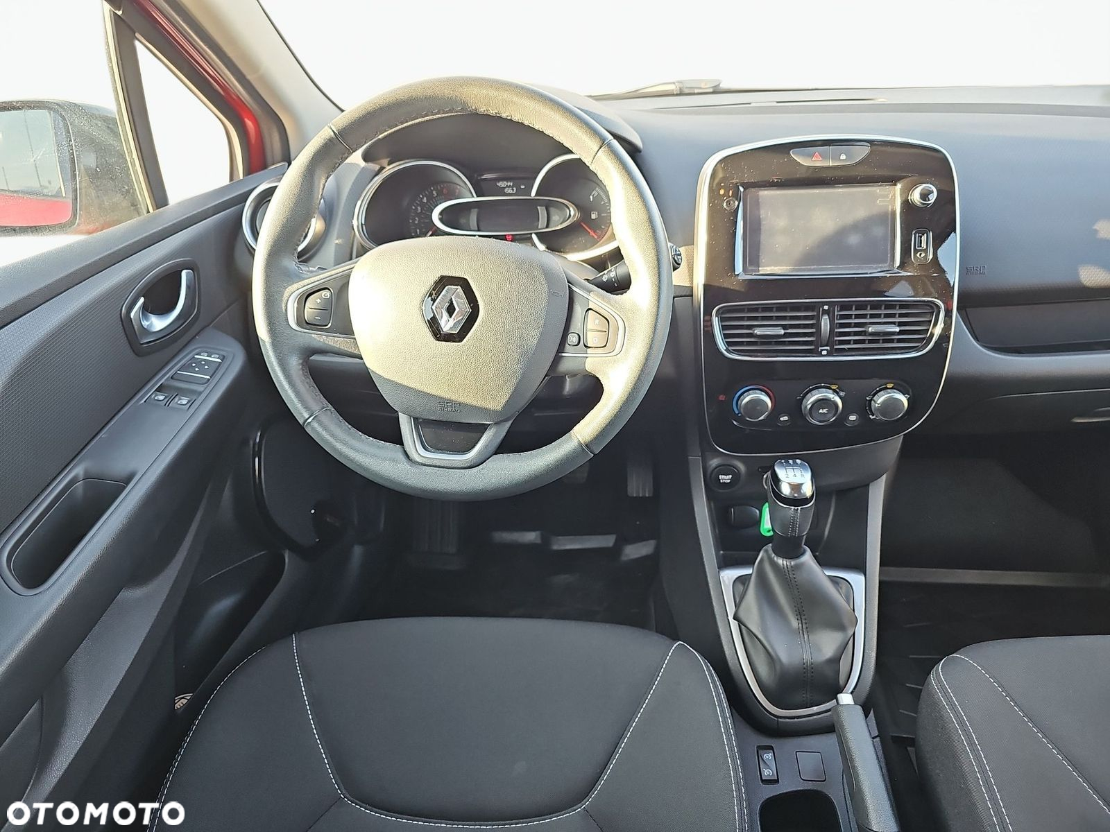 Renault Clio 0.9 Energy TCe Limited - 11