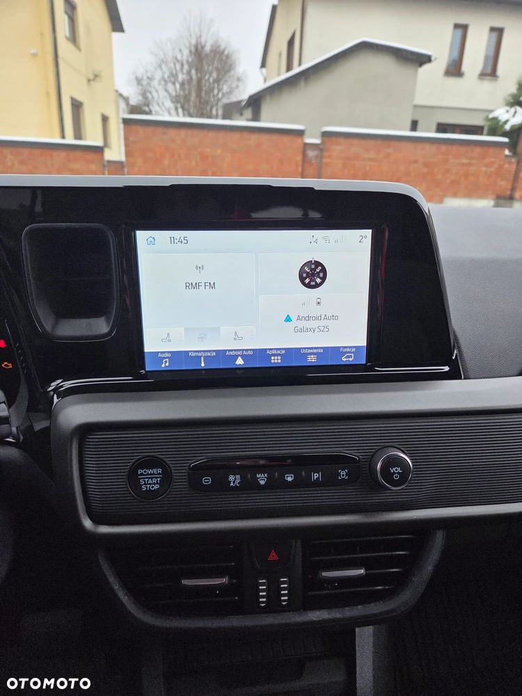 Ford Tourneo Courier 1.0 EcoBoost Titanium - 20