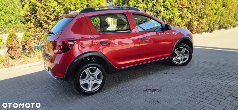 Dacia Sandero Stepway 0.9 TCe Laureate S&S - 13