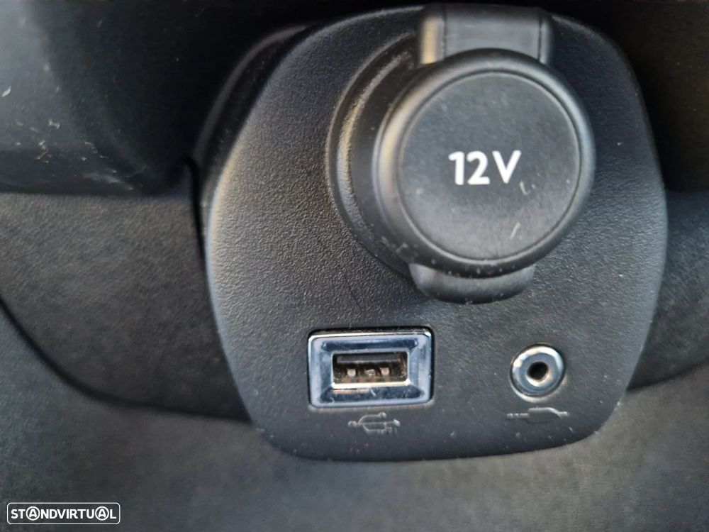 Peugeot 108 1.0 VTI Top! Active - 22