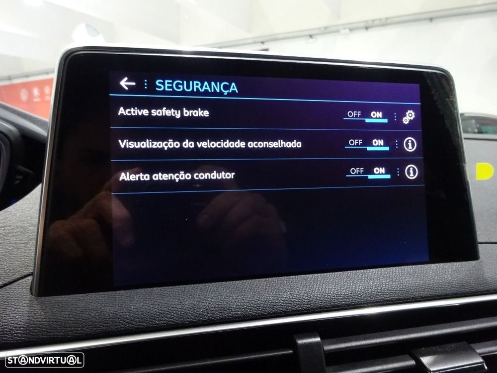 Peugeot 5008 1.5 BlueHDi GT Line - 23