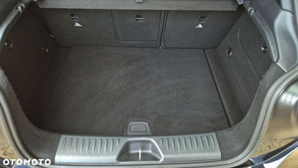 Mercedes-Benz Klasa A 180 Urban - 6