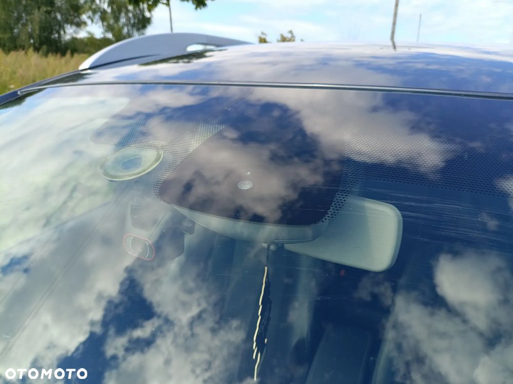 Renault Megane ENERGY dCi 110 ECO2 BUSINESS - 25