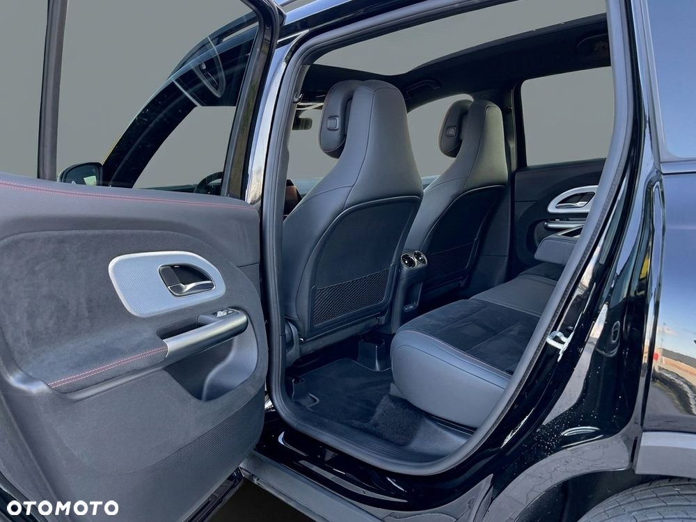 Mercedes-Benz GLB 200 mHEV 8G-eDCT - 6