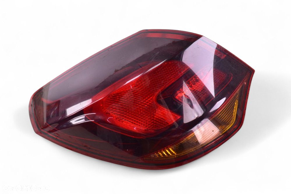 Lampa Lewy Tył w Błotnik OPEL ASTRA J HATCHBACK 5D EU 2009-2015R 13306459 - 1