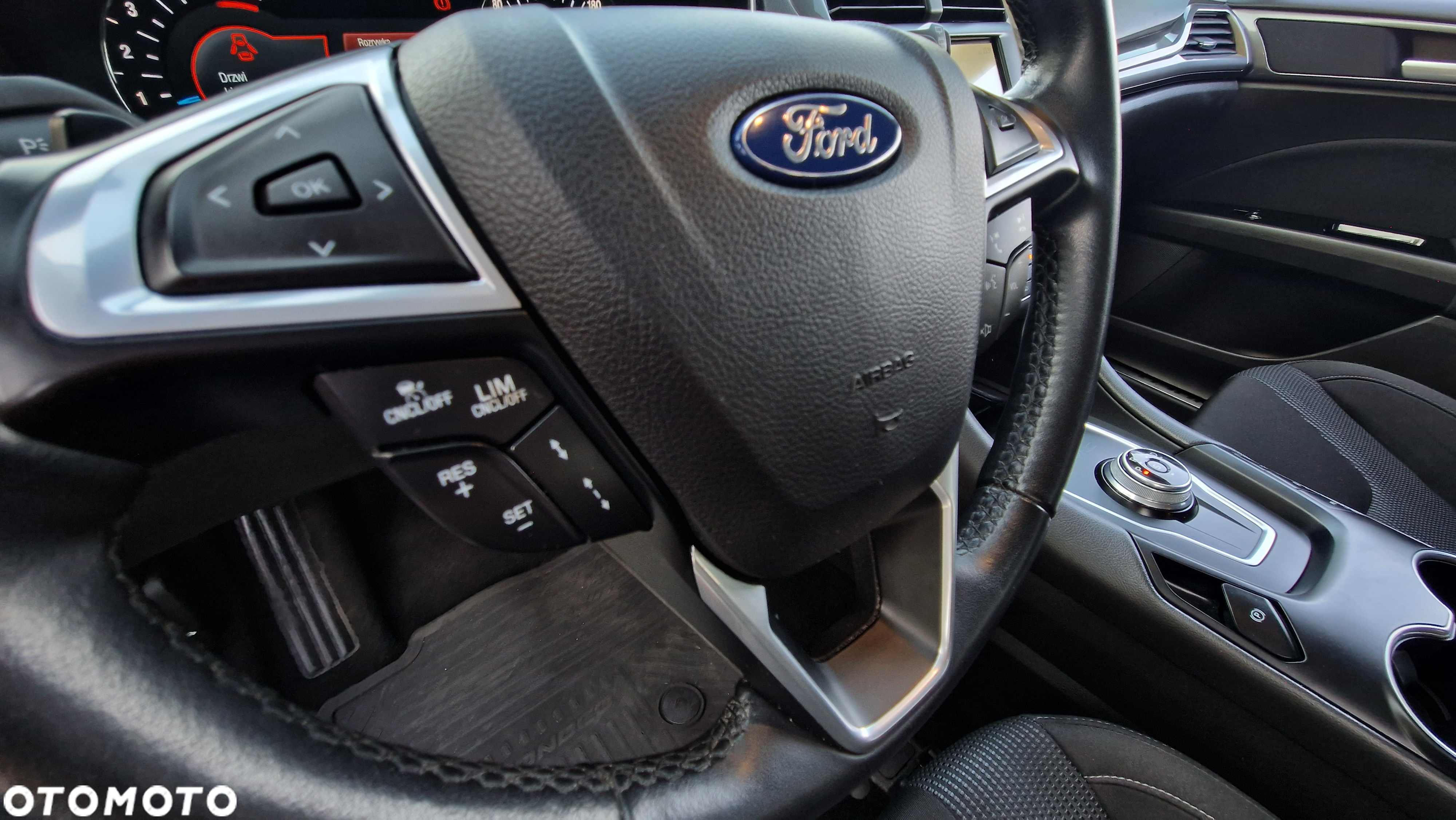 Ford Mondeo 2.0 EcoBlue Edition - 25