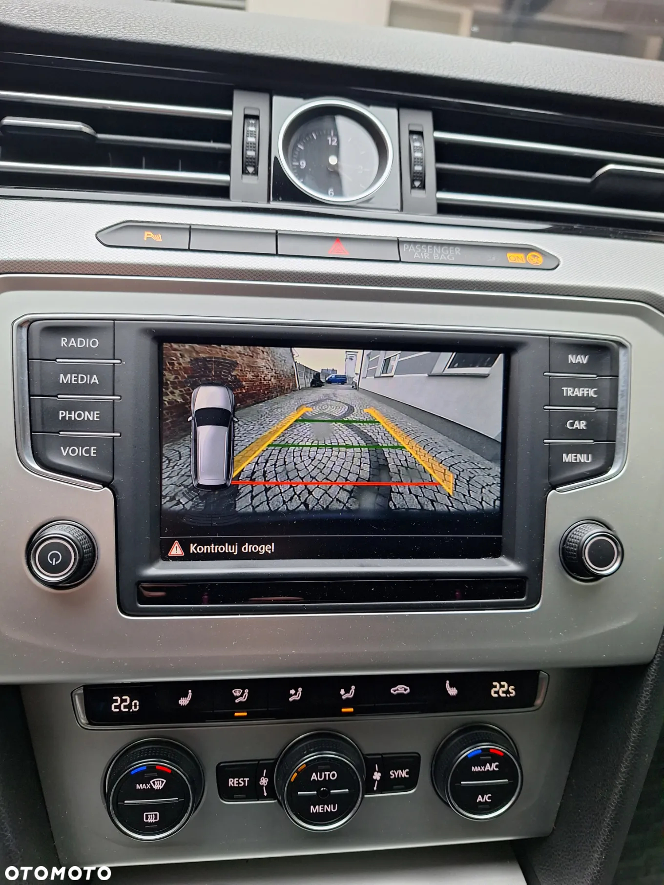 Volkswagen Passat 2.0 TDI BMT Comfortline - 28