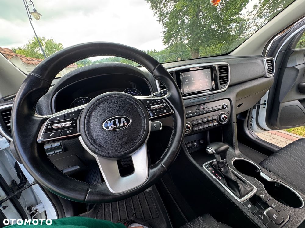 Kia Sportage - 16