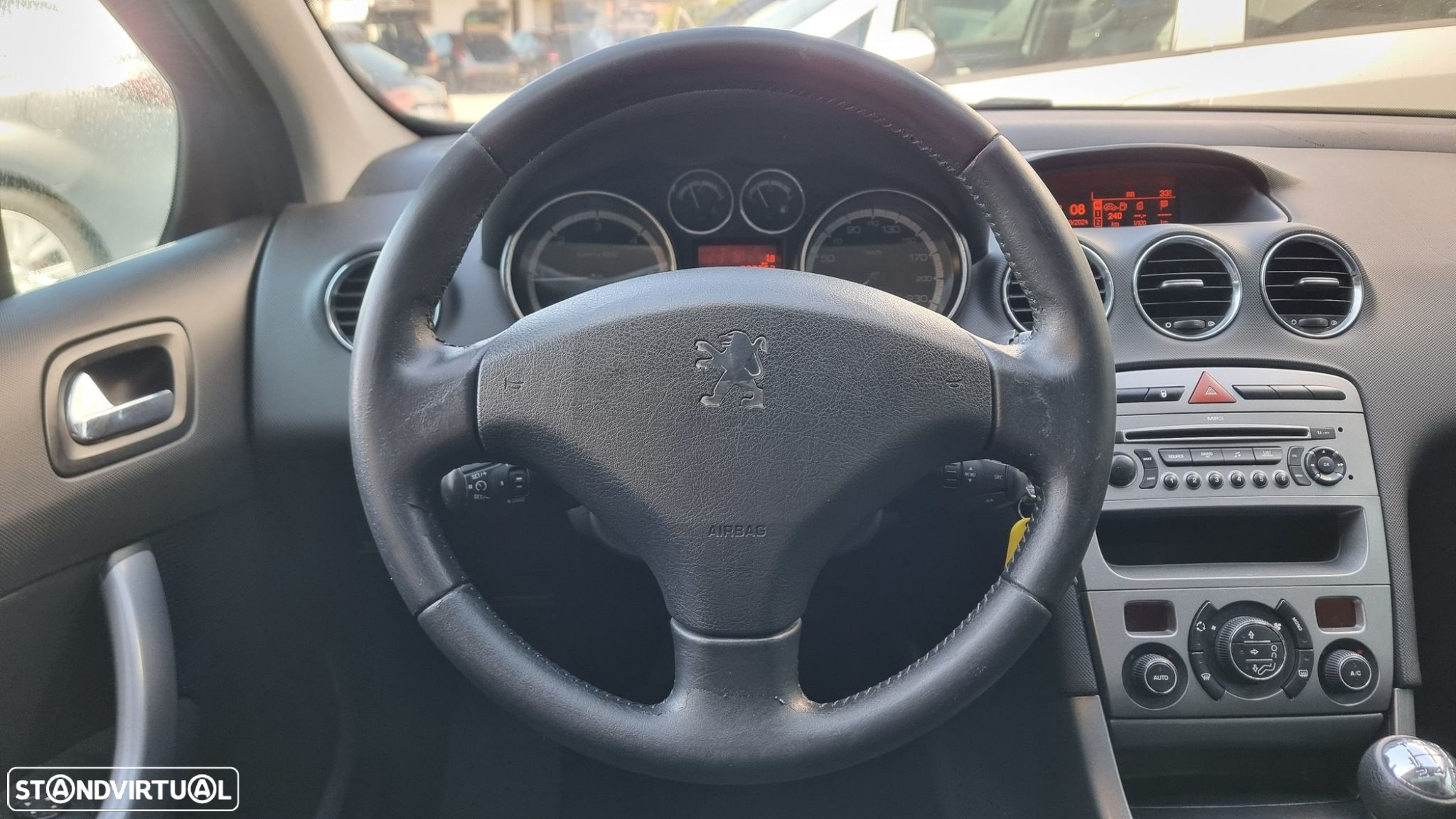 Peugeot 308 SW 1.6 HDi Executive - 9