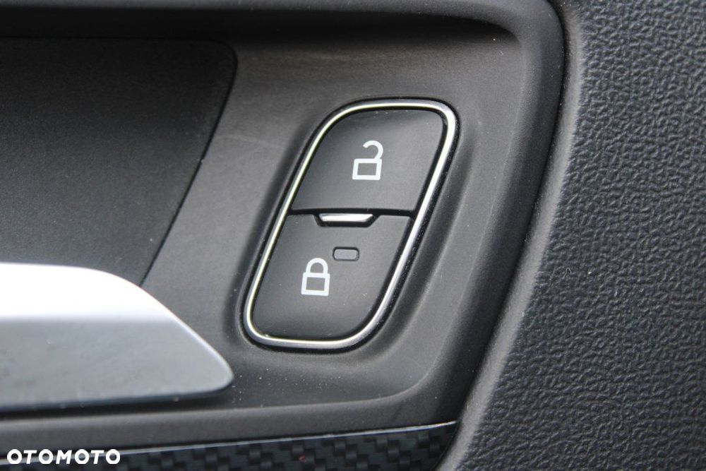 Ford Focus - 26