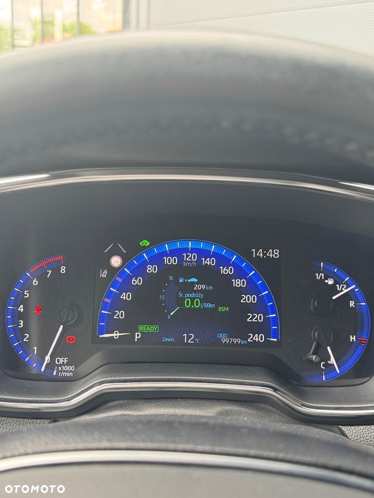Toyota Corolla 2.0 Hybrid Executive - 30