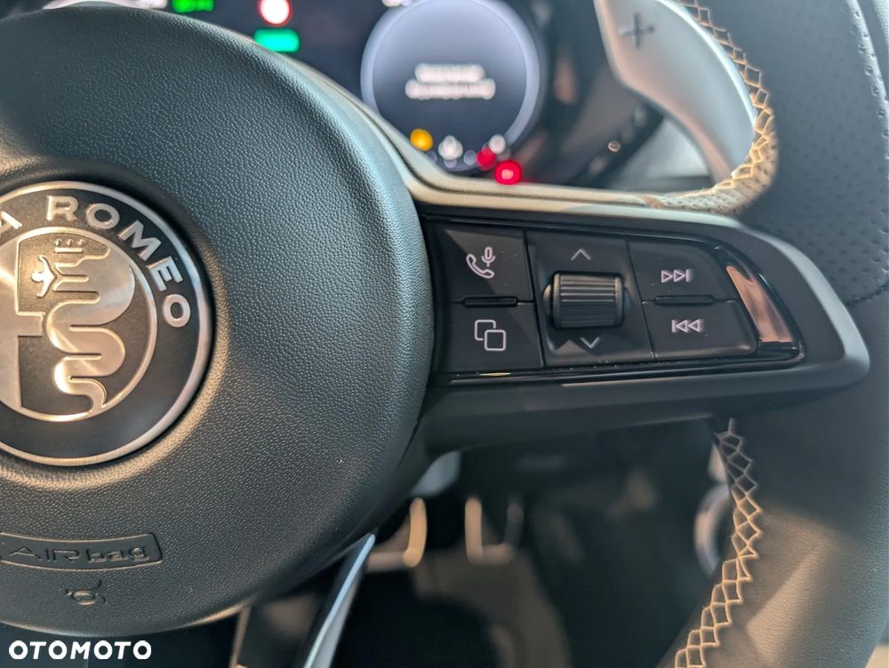 Alfa Romeo Tonale 1.5 T4 GSE mHEV Sport Speciale DCT - 14