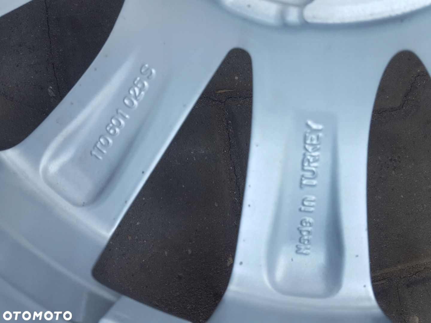 VW TOURAN GOLF 6 VI 08r- FELGA ALUMINIOWA 16 5X112 1T0601025S - 6