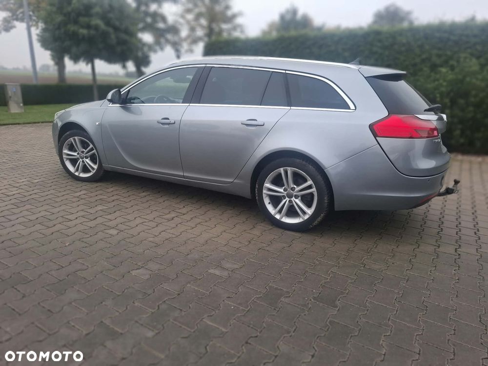 Opel Insignia 2011
