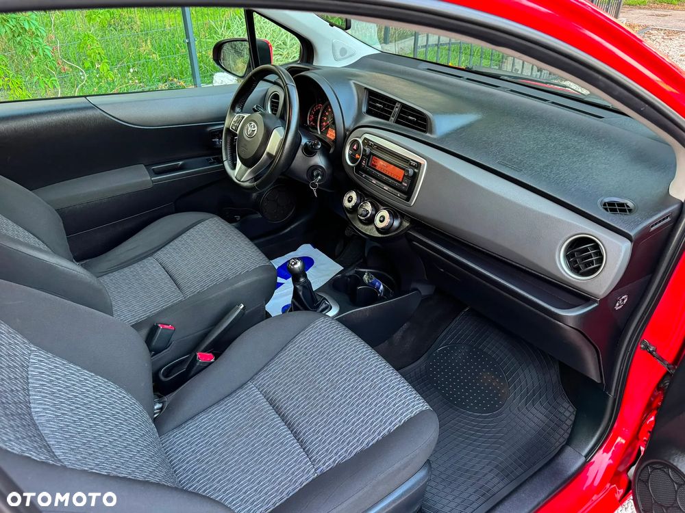 Toyota Yaris - 20