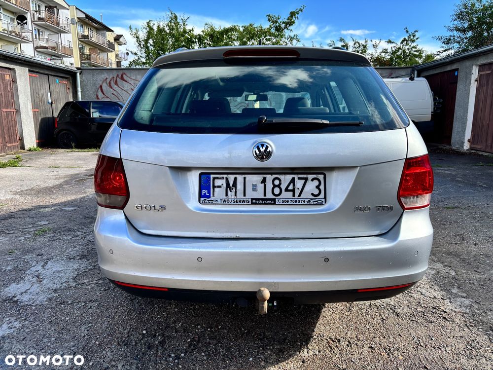 Volkswagen Golf 2.0 TDI Comfortline - 5