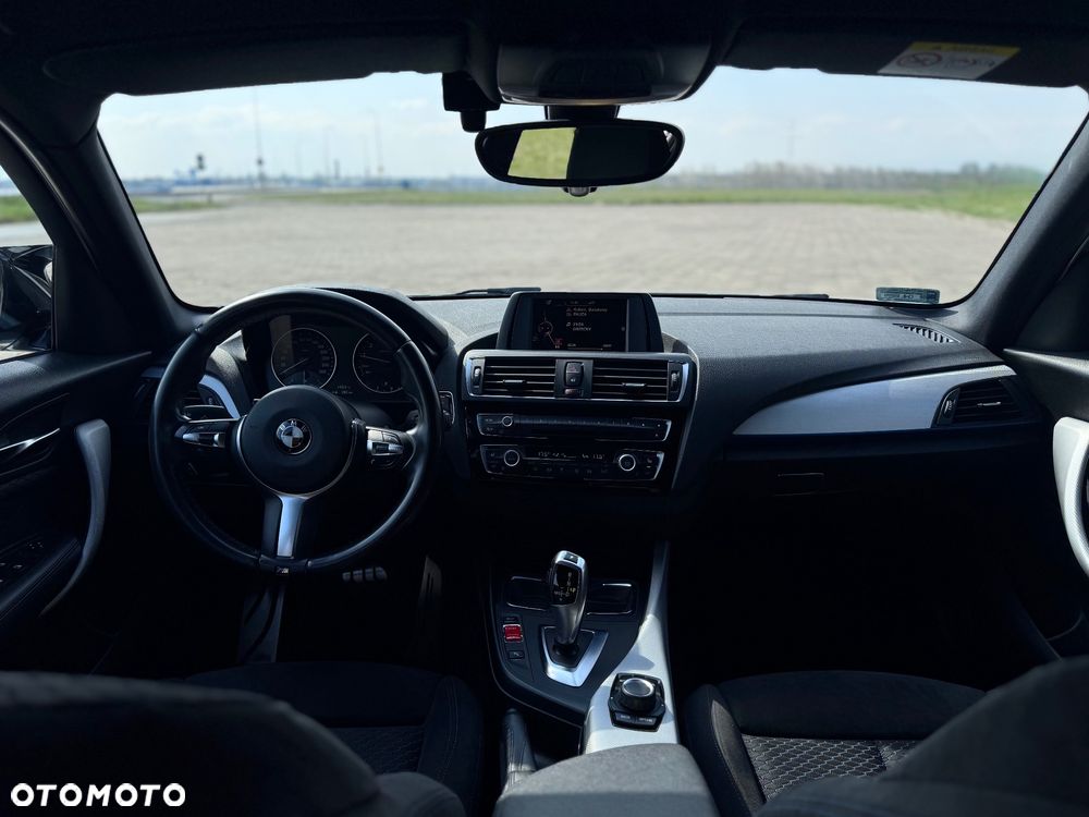 BMW Seria 1 120i M Sport - 9