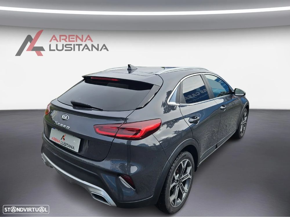 Kia XCeed 1.6 CRDi MHEV Tech - 8