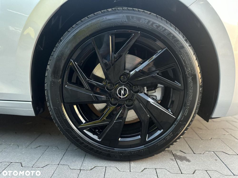 Opel Astra - 16