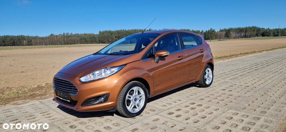 Ford Fiesta 1.0 Champions Edition - 8