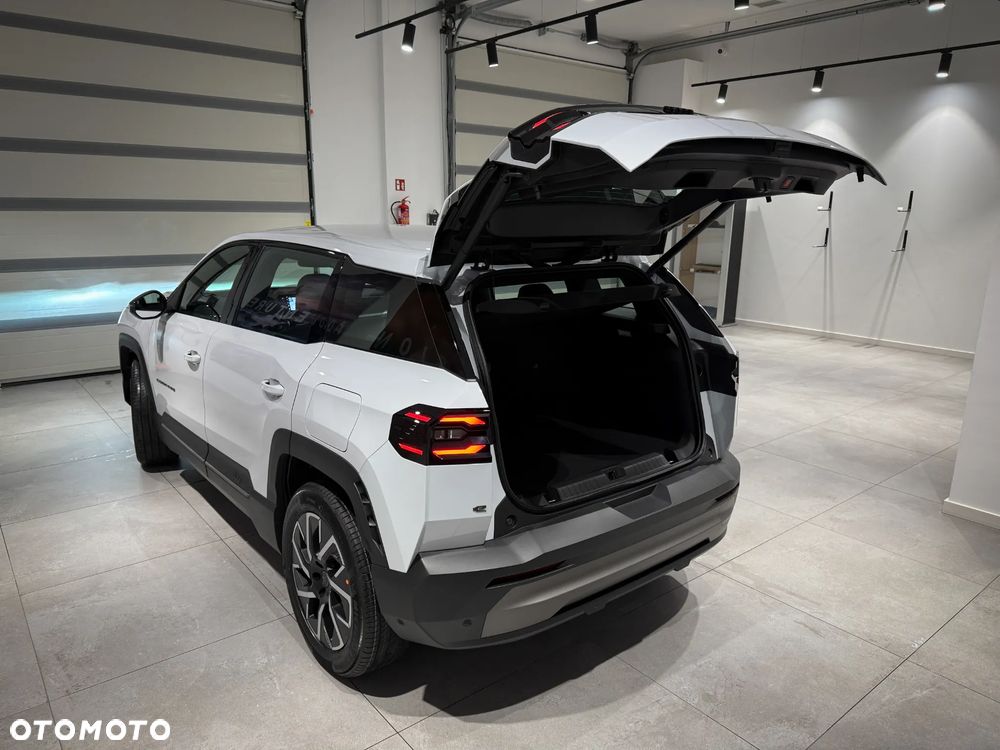 Jeep Compass 73.7kWh Altitude FWD - 11