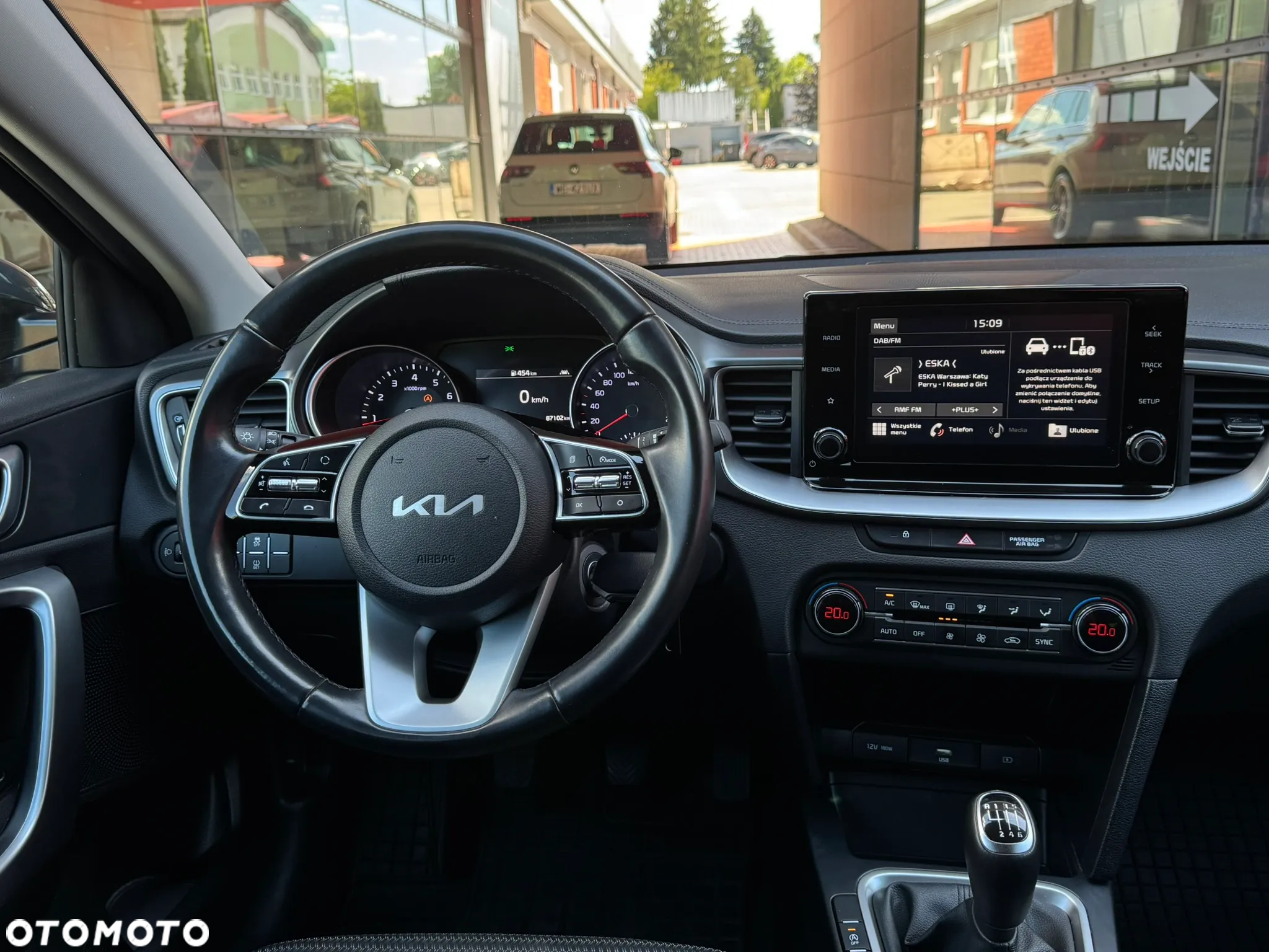 Kia XCeed 1.5 T-GDI M - 25