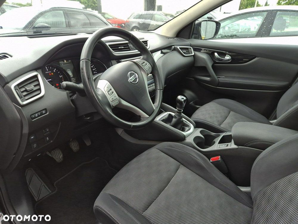 Nissan Qashqai 1.6 DCi N-Connecta EU6 - 12