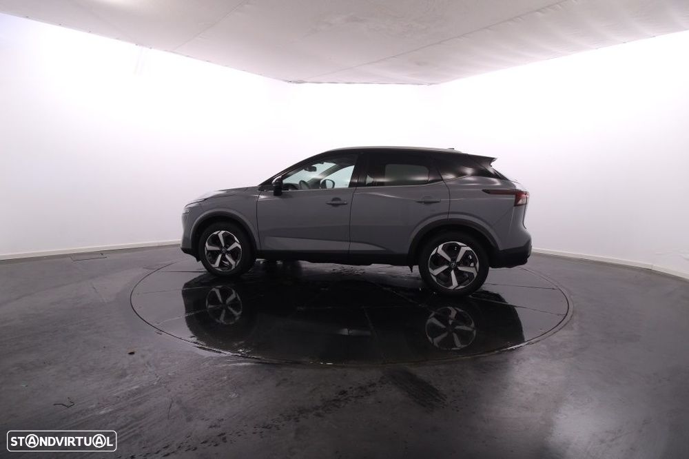 Nissan Qashqai 1.3 DIG-T N-Connecta LED+SKY - 3