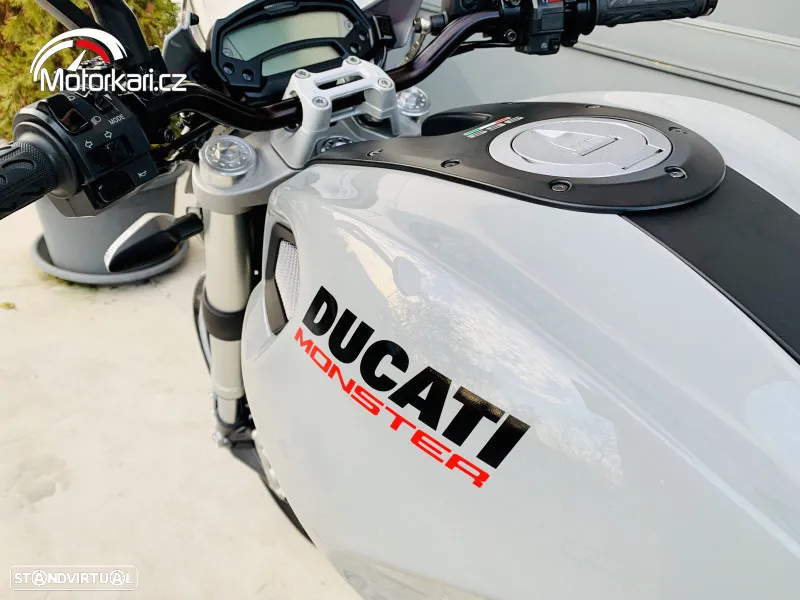 Ducati Monster Monster 696 - 2
