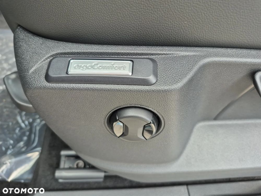 Volkswagen Caddy Maxi 2.0 TDI Style DSG - 12