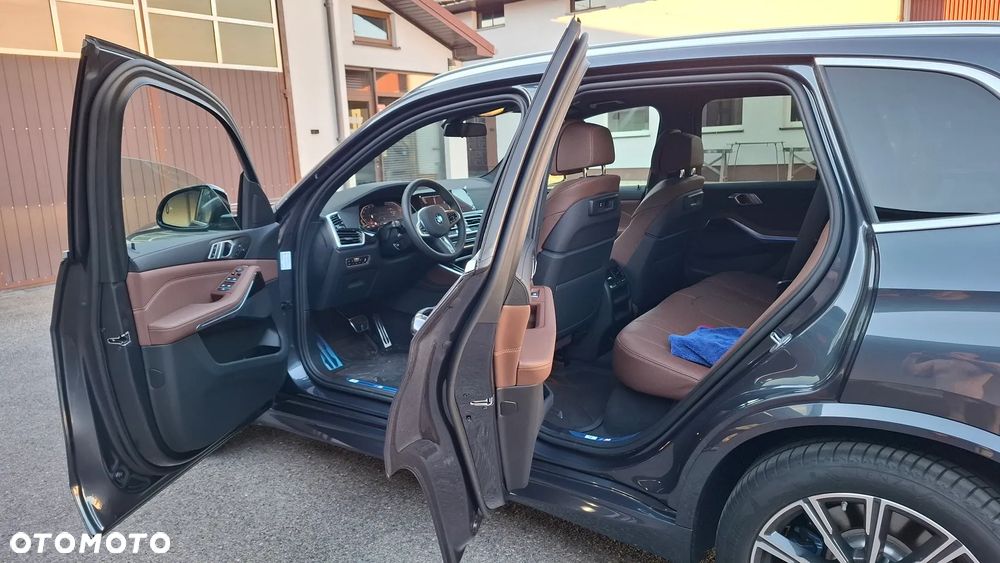 BMW X5 xDrive30d mHEV - 9