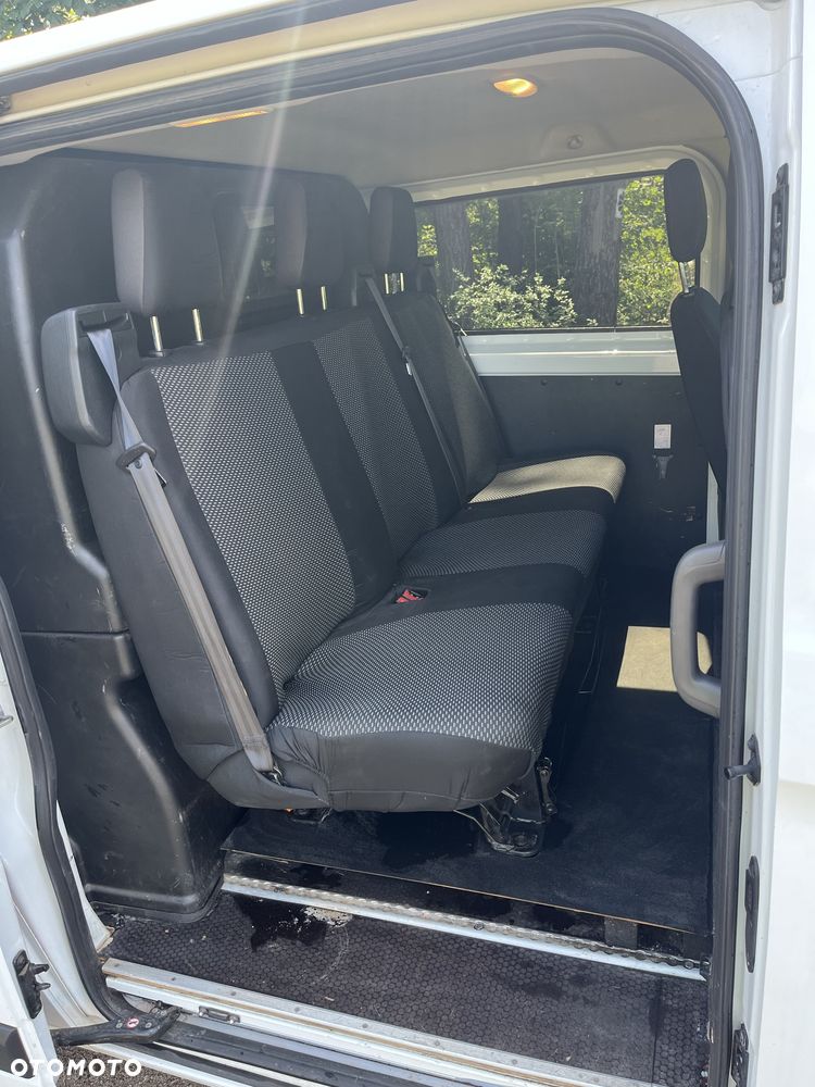 Ford Tourneo Custom - 6