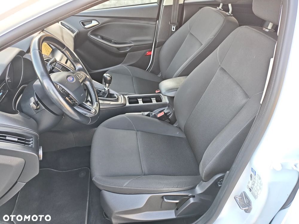 Ford Focus 1.5 EcoBlue Start-Stopp-System ACTIVE DESIGN - 18