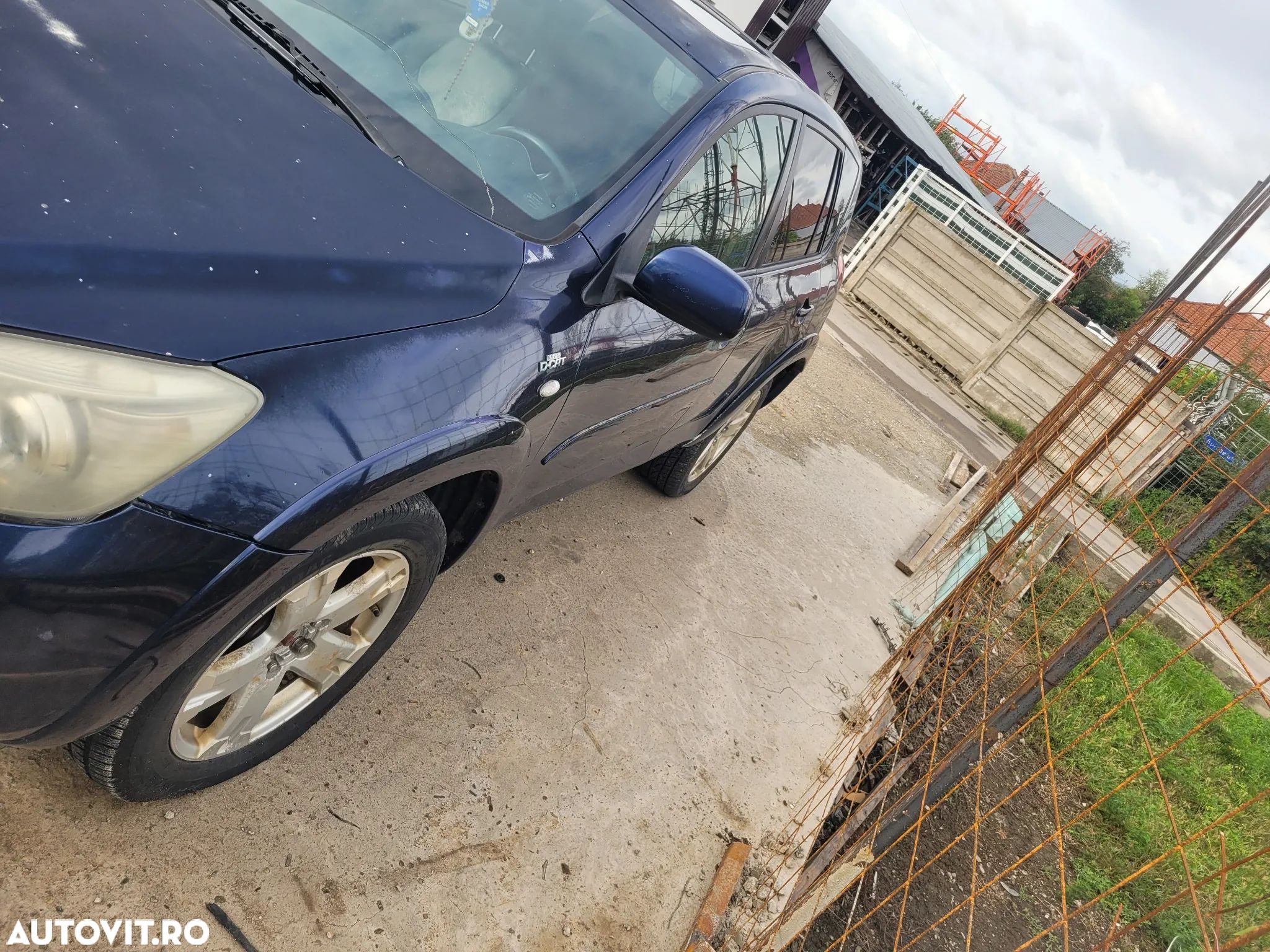 Dezmembrez toyota rav 4 - 1