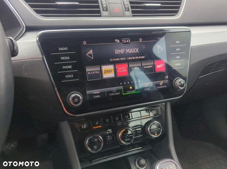 Skoda Superb 1.5 TSI Ambition - 4