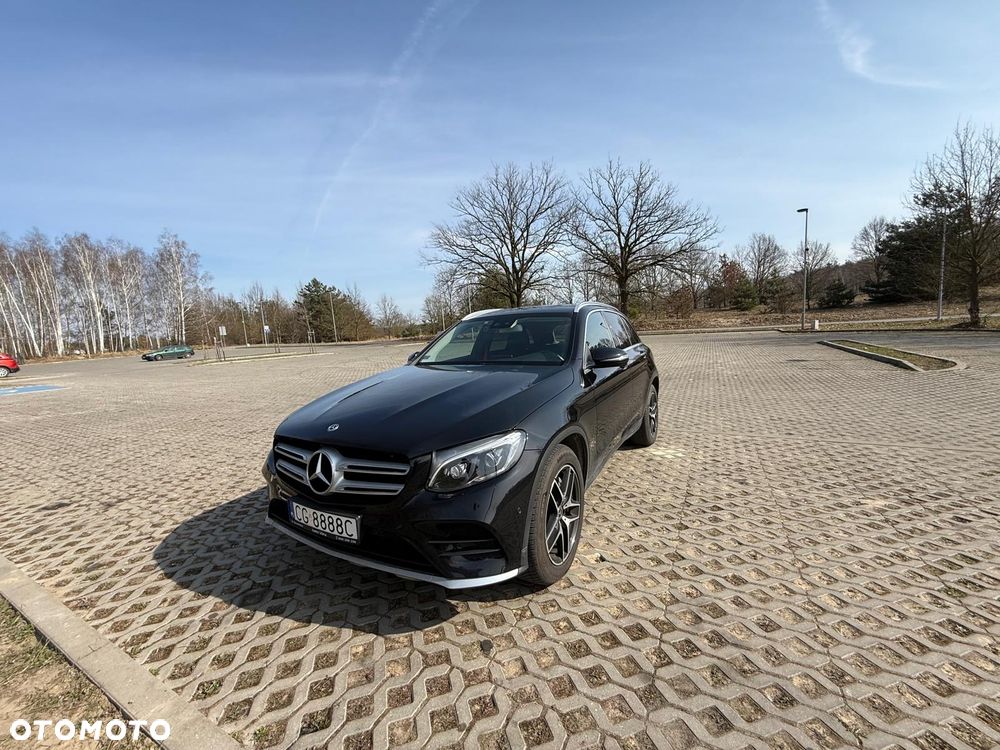 Mercedes-Benz GLC - 1